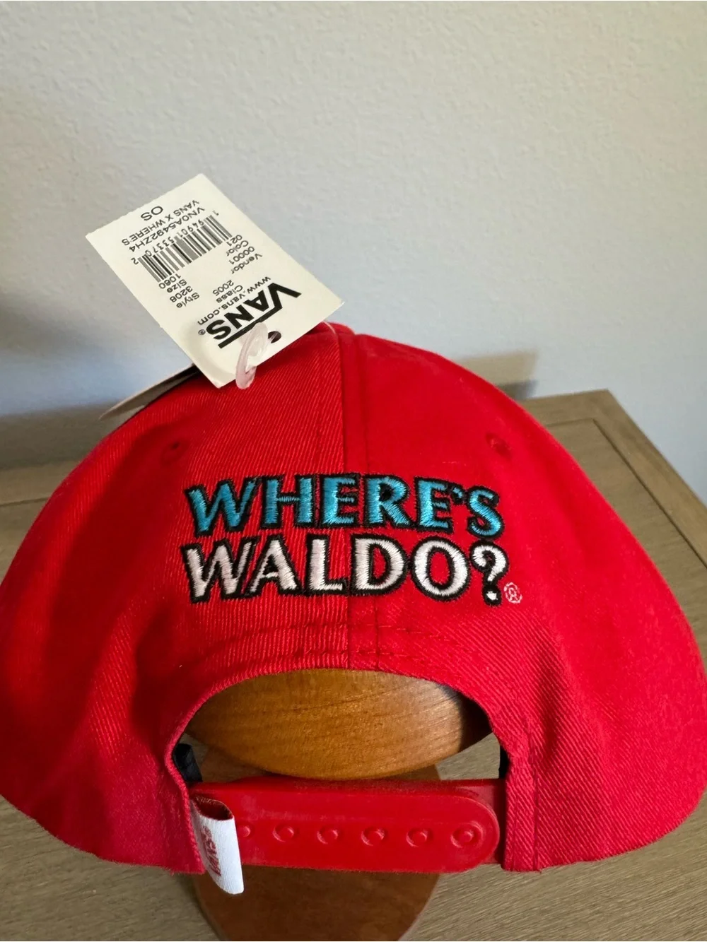 Vans x Where’s Waldo Boys Snapback Hat Red NWT